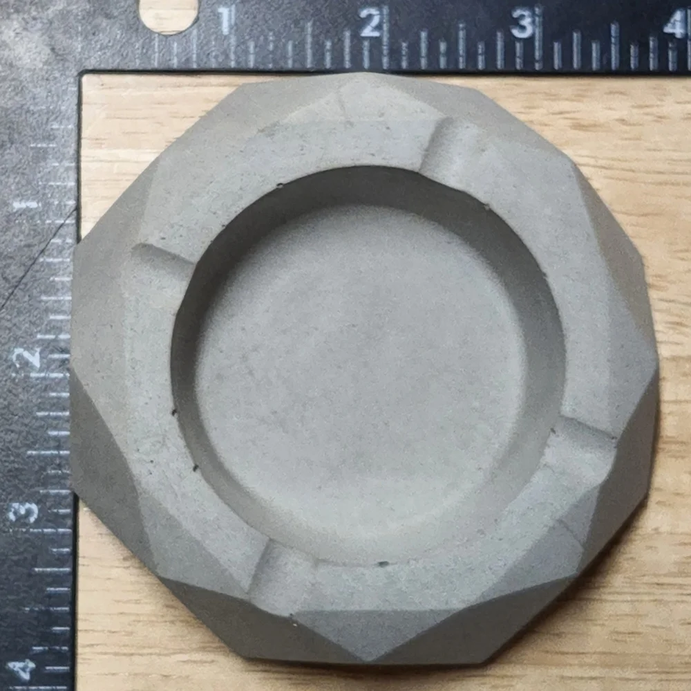 Concrete Ashtray New - Picture 6 of 8